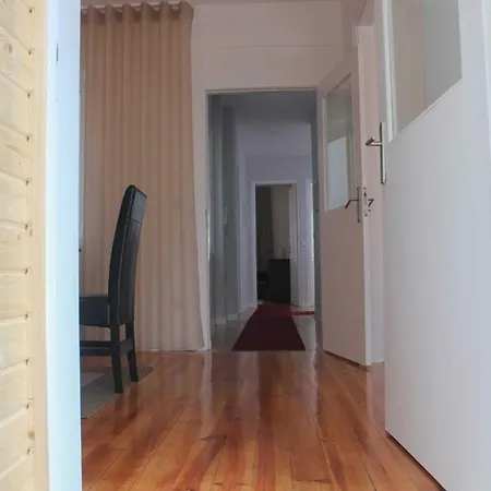 度假居 Siglas & Runas