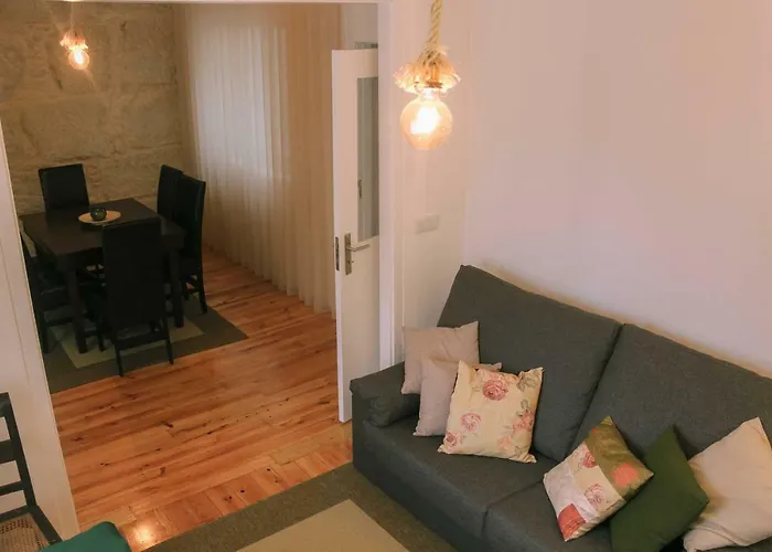 Siglas & Runas Semesterbostad